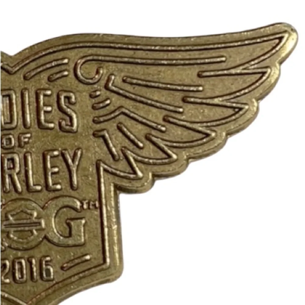 2016 Harley Davidson Ladies Of Harley HOG LOH Brass Eagle Wings Collectible Pin